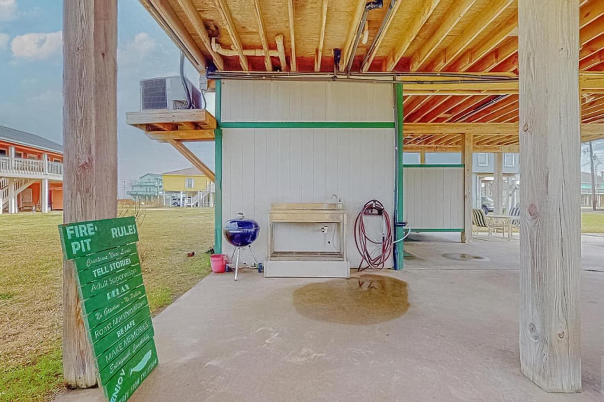Villa Escape From The Storm Bolivar Peninsula Esterno foto
